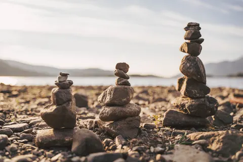 Fond d'écran Pierres zen 4K · minimal · 3840×2561