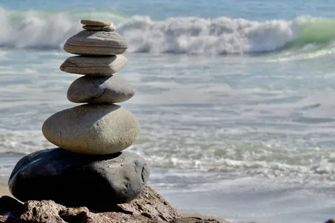 Fond d'écran Pierres zen 4K · minimal · 3840×2560