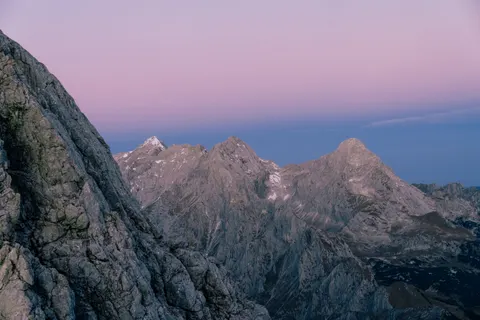 Обои Горный хребет 4K · mountains · 3840×2560
