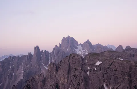 Fondo de pantalla Cordillera 4K · mountains · 3840×2513