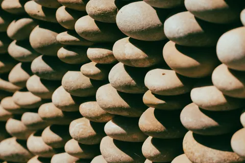 Fond d'écran Pierres zen 4K · minimal · 3840×2561