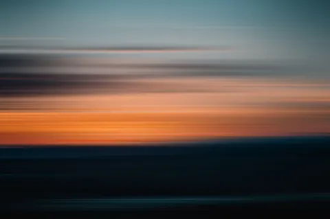 Gradyan Ufuk 4K Duvar Kağıdı · minimal · 3840×2555