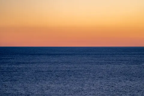 Gradyan Ufuk 4K Duvar Kağıdı · minimal · 3840×2560