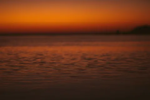 漸變地平線 4K桌布 · minimal · 3840×2560