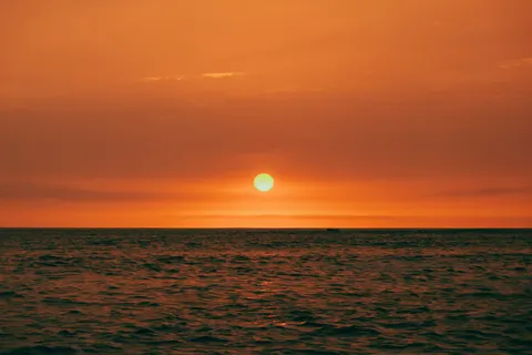 漸變地平線 4K桌布 · minimal · 3840×2560