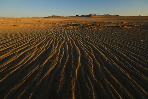 사막 모래언덕 4K 배경화면 · nature · 3840×2560