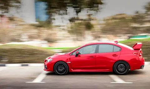 Fondo de pantalla Auto Deportivo 4K · cars · 3840×2295