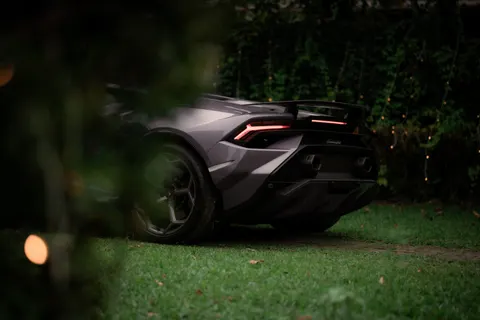Sportwagen 4K Hintergrundbild · cars · 3840×2560