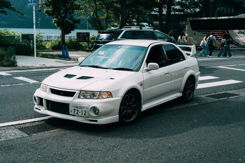 والپیپر خودروی اسپرت با کیفیت 4K · cars · 3840×2556