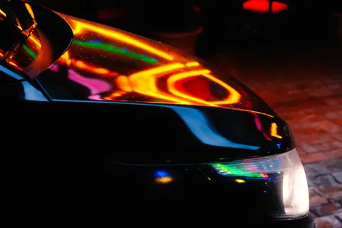 夜色中的汽車 4K桌布 · cars · 3840×2560