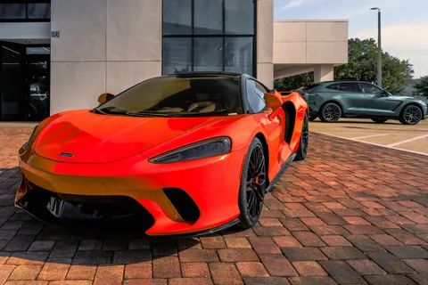 Sportwagen 4K Hintergrundbild · cars · 3840×2560