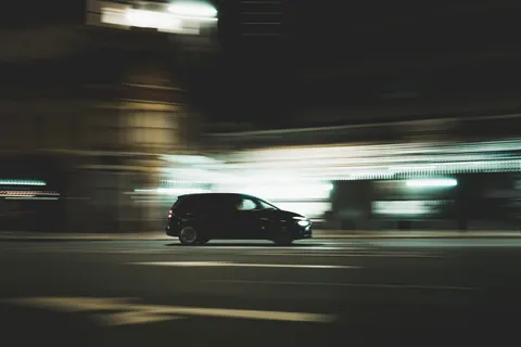 Car at Night 4K Wallpaper · cars · 3840×2560