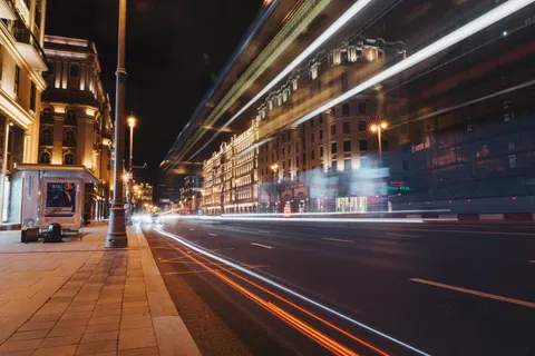 Hình nền Ô Tô Ban Đêm 4K · cars · 3840×2560