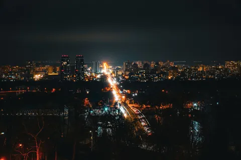 Car at Night 4K Wallpaper · cars · 3840×2560