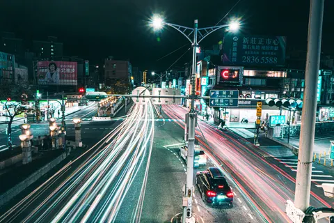 Gece Araba 4K Duvar Kağıdı · cars · 3840×2560