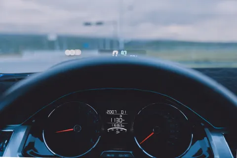 والپیپر داخل خودرو با کیفیت 4K · cars · 3840×2561