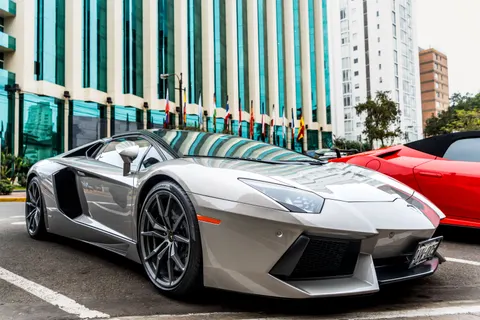 Обои Спортивный автомобиль 4K · cars · 3840×2560
