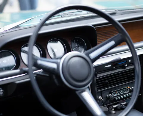 Sfondo Interno Auto 4K · cars · 3840×3121
