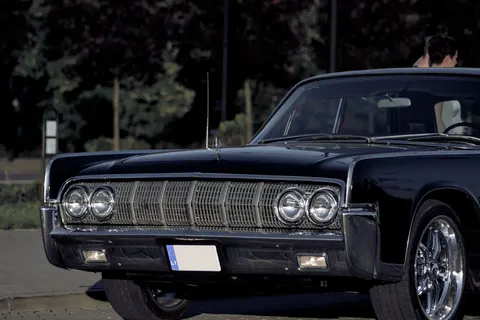 經典老爺車 4K桌布 · cars · 3840×2560