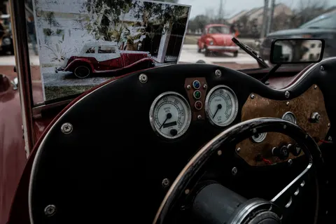 經典老爺車 4K桌布 · cars · 3840×2560