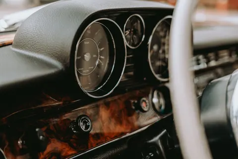 Car Interior 4K Wallpaper · cars · 3840×2560