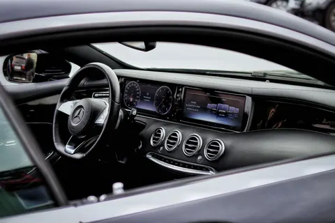 Car Interior 4K Wallpaper · cars · 3840×2560