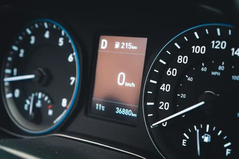 Sfondo Interno Auto 4K · cars · 3840×2560