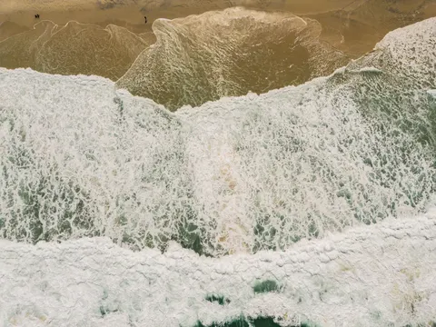 Ocean Waves 4K Wallpaper · ocean · 3840×2880