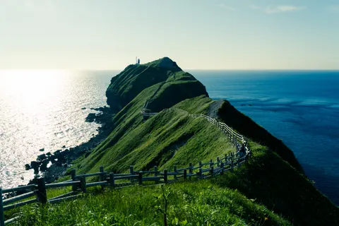 Ocean Cliff 4K Wallpaper · ocean · 3840×2560