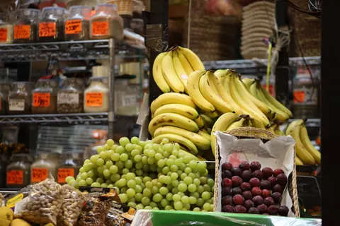 Fresh Fruit 4K Wallpaper · food · 3840×2560