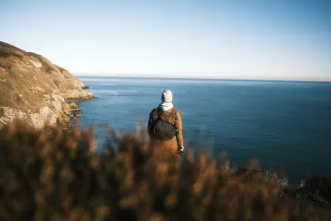 Ocean Cliff 4K Wallpaper · ocean · 3840×2560