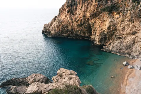 Meeresklippe 4K Hintergrundbild · ocean · 3840×2560