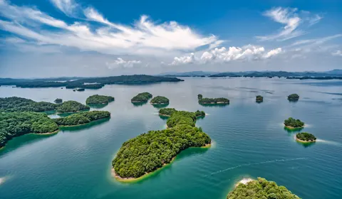 Island Aerial 4K Wallpaper · ocean · 3840×2238