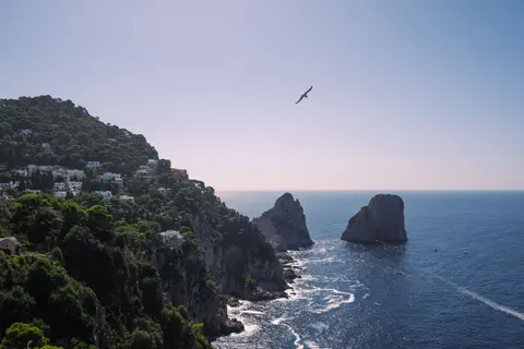 Island Aerial 4K Wallpaper · ocean · 3840×2560
