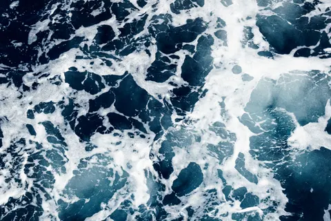Meereswellen 4K Hintergrundbild · ocean · 3840×2560