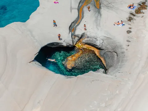 Fondo de pantalla Isla aérea 4K · ocean · 3840×2879