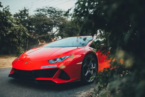 Supersportwagen 4K Hintergrundbild · cars · 3840×2560