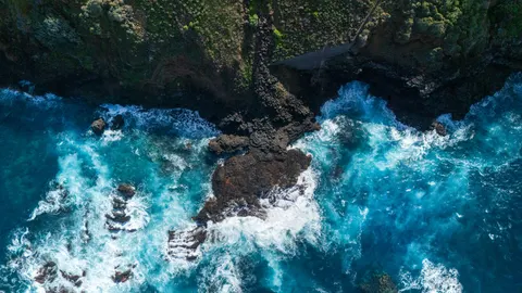 Fondo de pantalla Olas del Océano 4K · ocean · 3840×2160