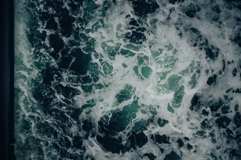 Sfondo Onde dell'Oceano 4K · ocean · 3840×2560