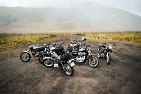 Fond d'écran Moto 4K · cars · 3840×2560
