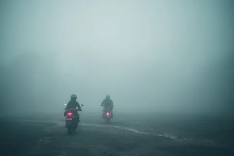Motorfiets 4K-achtergrond · cars · 3840×2563