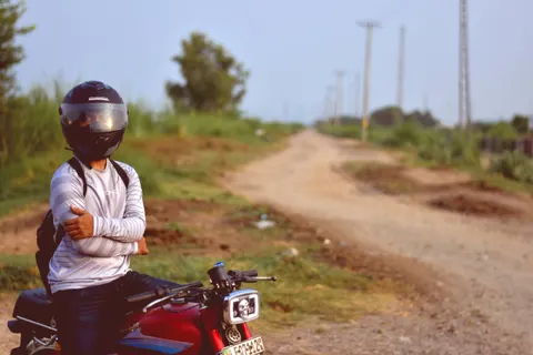 Motorfiets 4K-achtergrond · cars · 3840×2560