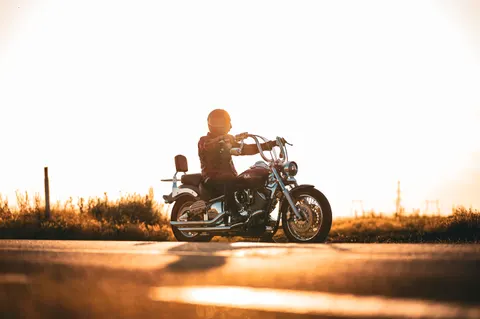 Motorfiets 4K-achtergrond · cars · 3840×2555