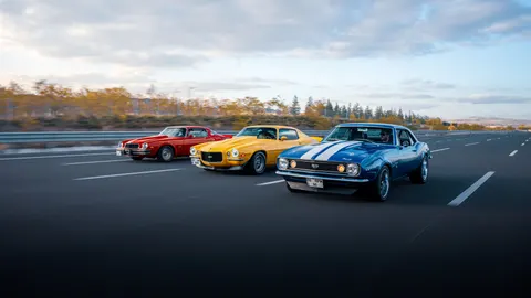 خلفية سيارة عضلية بدقة 4K · cars · 3840×2160