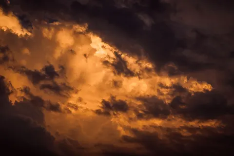 Papel de parede Céu dramático 4K · nature · 3840×2560