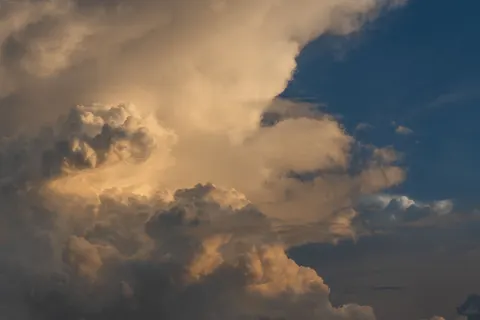 Sturmhimmel 4K Hintergrundbild · nature · 3840×2560