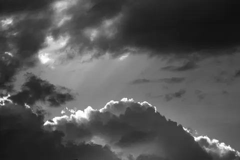 Fondo de pantalla Cielo tormentoso 4K · nature · 3840×2560