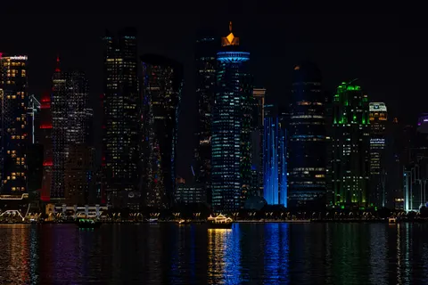 City Skyline at Night 4K Wallpaper · city · 3840×2560