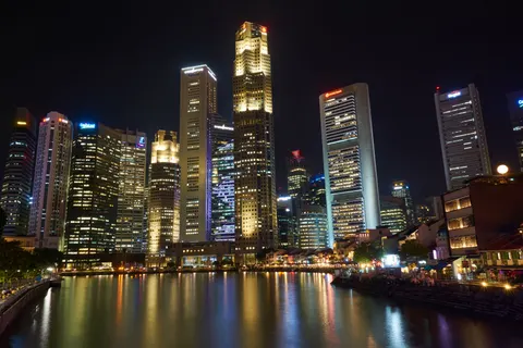 City Skyline at Night 4K Wallpaper · city · 3840×2560