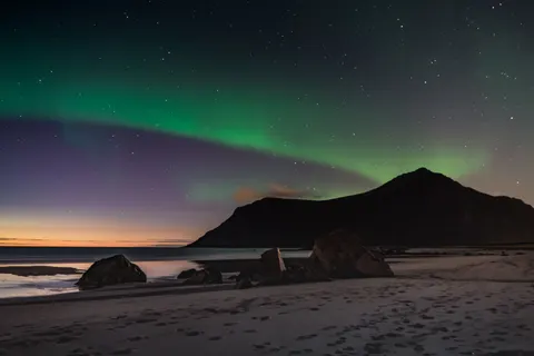 Aurora Borealis 4K Wallpaper · nature · 3840×2561